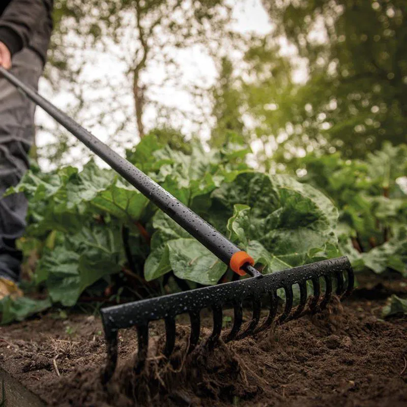 Fiskars Solid hark