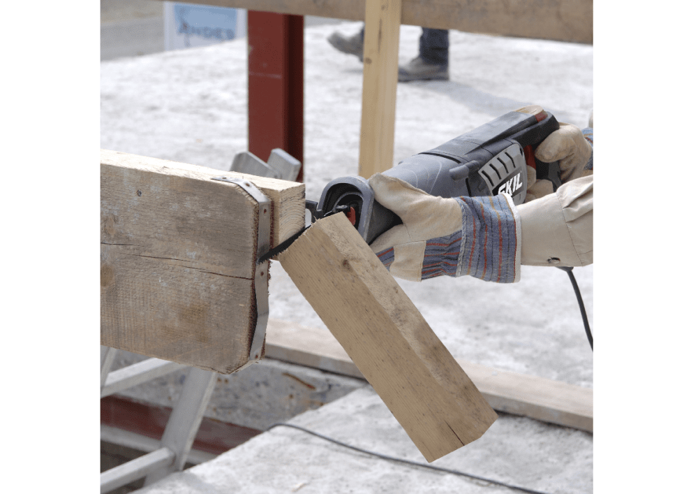 Reciprocating saw